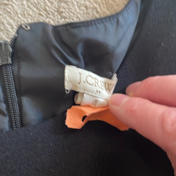 GUC J. Crew Pencil Dress, Wool, lined. Sz 4. Closet staple 👗 - Picture 3 of 6